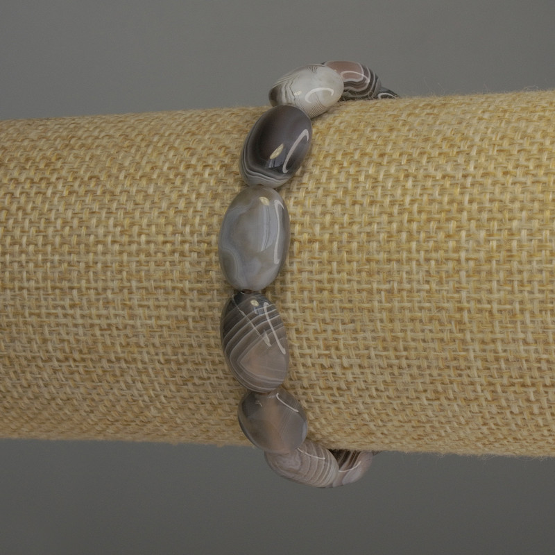 Bransoletka z agatu Botswany, owalne koraliki, średnica 14×10 mm, długość 18 cm, elastyczna