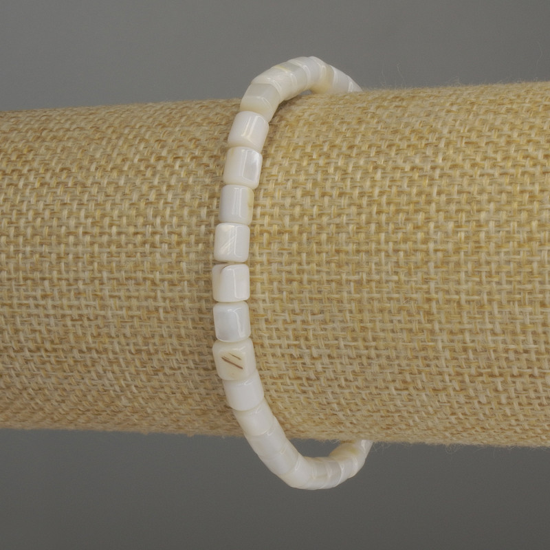 Bransoletka z masy perłowej w cylindrach, średnica 5×5 mm, długość 18 cm, elastyczna