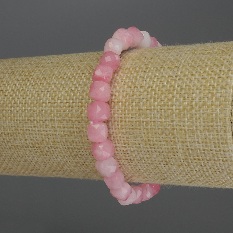 Bransoletka z fasetowanego turmalinu w kształcie kostki, średnica 7 mm, długość 18 cm, na elastycznej nici