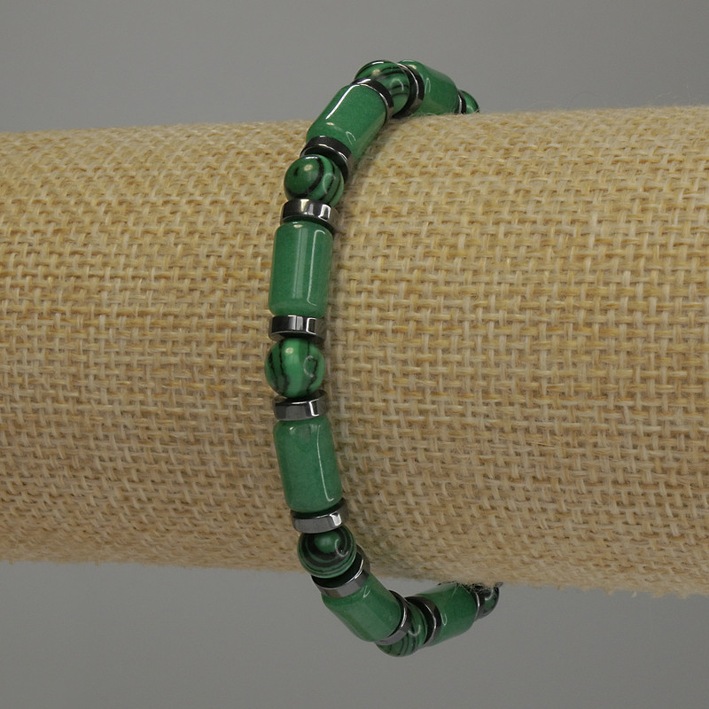 Bransoletka Asorti – gładkie kulki, średnica 6 mm; rondeli 6×2 mm ±; cylindryczne elementy 10×6 mm ±; długość 18 cm, na elastycznej gumce