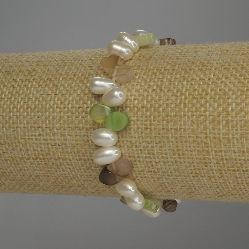 Bransoletka z agatu w kształcie kropli, koraliki 8×6 mm, perły rzeczne owalne 8×6 mm, długość 18 cm, elastyczna