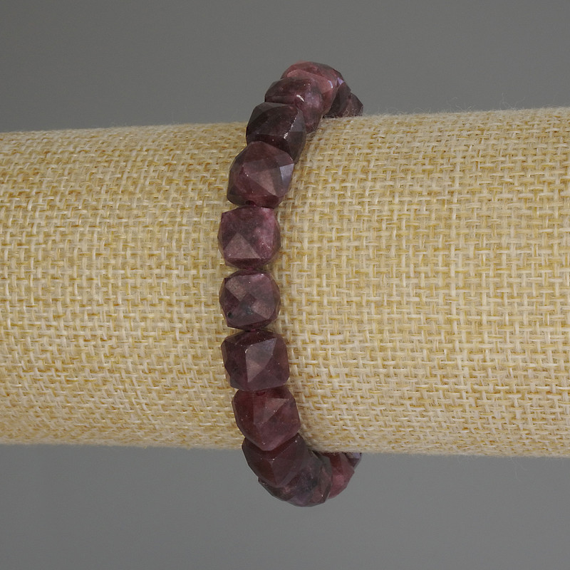Bransoleta turmalin fasetowany sześcian, średnica 8×8 mm, długość 18 cm (rozciągliwa)