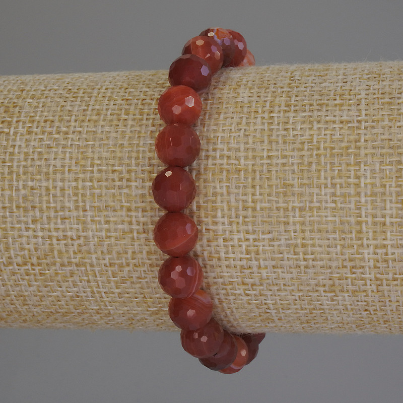 Bransoletka z agatowych fasetowanych kuleczek, średnica ok. 8 mm, długość ok. 18 cm, elastyczna