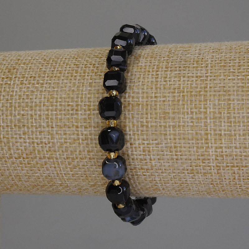 Bransoletka z agatem fasetowanymi kostkami 18 cm