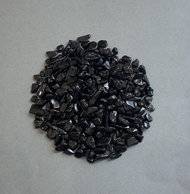 Naturalny grys agatowy bez otworu 6–10×5–6 mm ± (za 100 g ±)