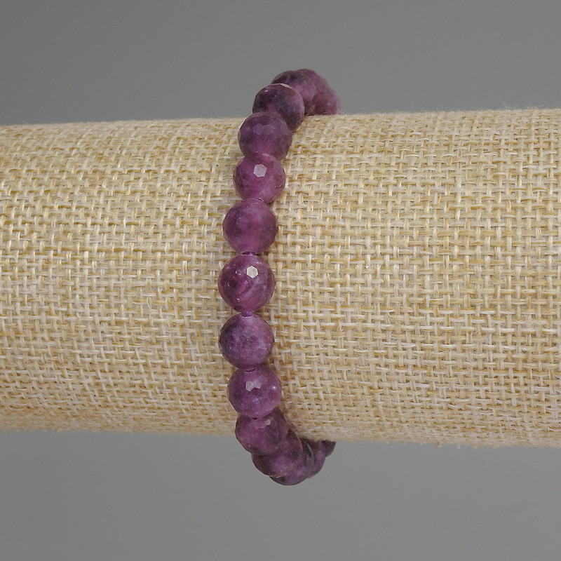 Bransoletka z turmalinem — fasetowane kulki, średnica 8 mm, długość 18 cm, elastyczna