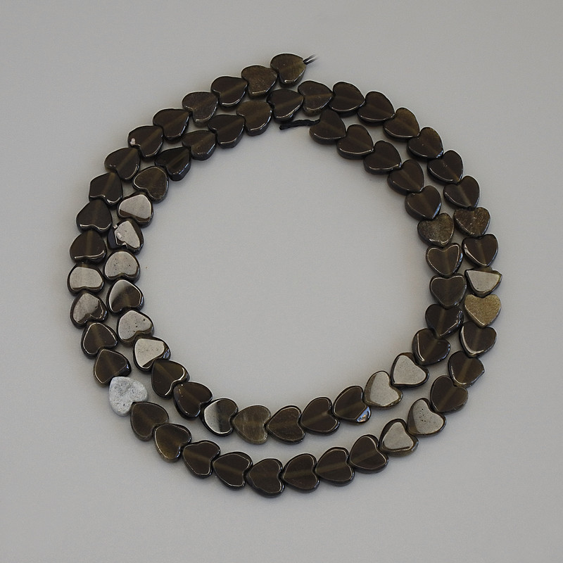 Koraliki z obsydianu słonecznego w kształcie serca, średnica 6×6×2 mm ±, na nici, długość 38 cm ±