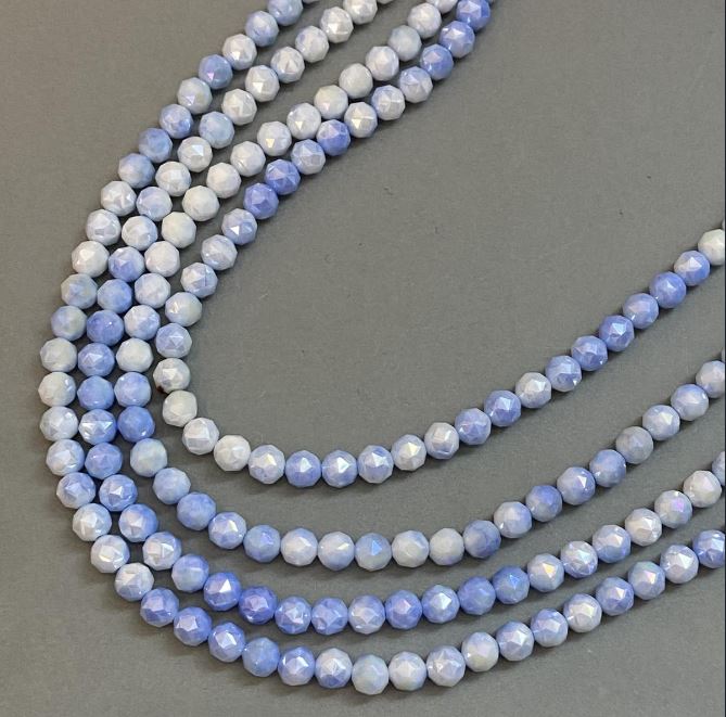 Koraliki czeskiego kryształu w odcieniach błękitu, wielobarwne na nitce, fasetowane kulki, średnica 8 mm, długość 38 cm