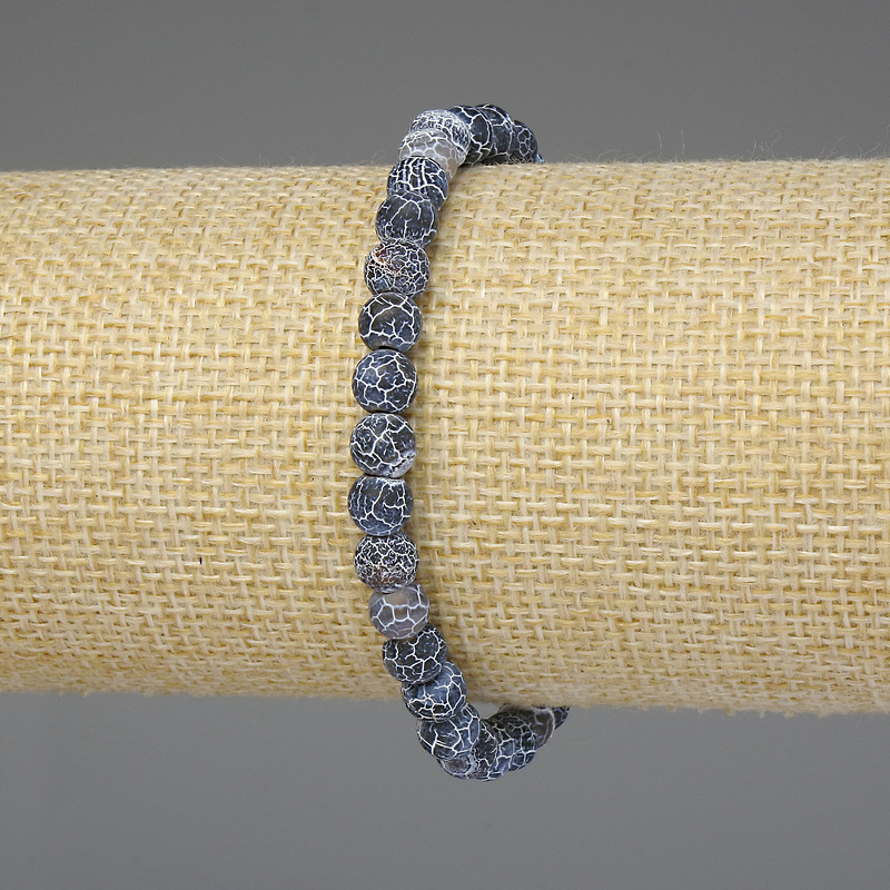 Bransoletka z niebieskim agatem mroźnym, gładkie kuleczki 6 mm ±, długość 18 cm ±, elastyczna