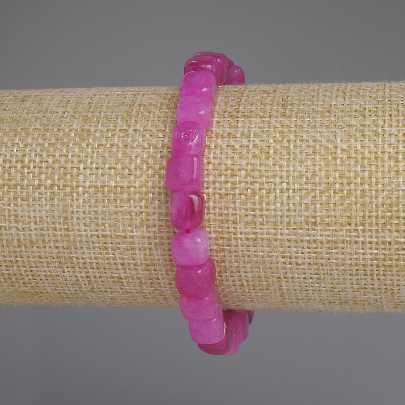 Bransoletka z turmalinem w kształcie sześcianów, średnica 7 mm, długość 18 cm, na elastycznej gumce