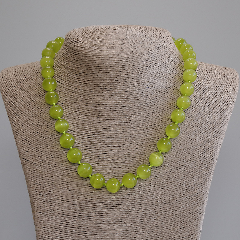 Naszyjnik z kociego oka – gładkie kulki o średnicy 12 mm