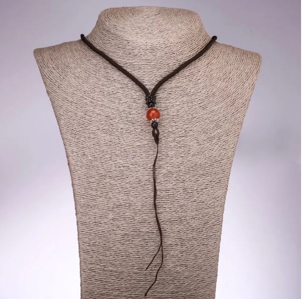 Sznur do biżuterii z koralikiem karneolu, długość 65 cm