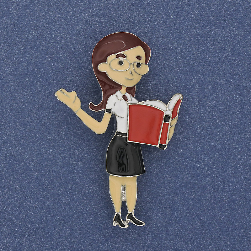 Broszka „Nauczycielka” z kolorową emalią, metal srebrzysty, 52×33 mm