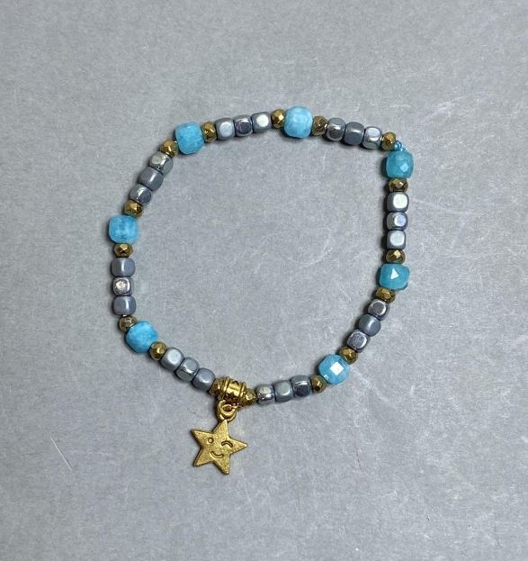 Bransoletka z hematytu – kostka 3,5 mm i akwamarynu – kostka 6 mm, długość 18 cm, stretch