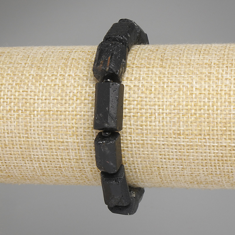 Bransoletka z turmalinu Sherl – szlif, średnica 12–8 mm, 5–11 mm ±, koraliki 3 mm ±, długość 18 cm ±, elastyczna