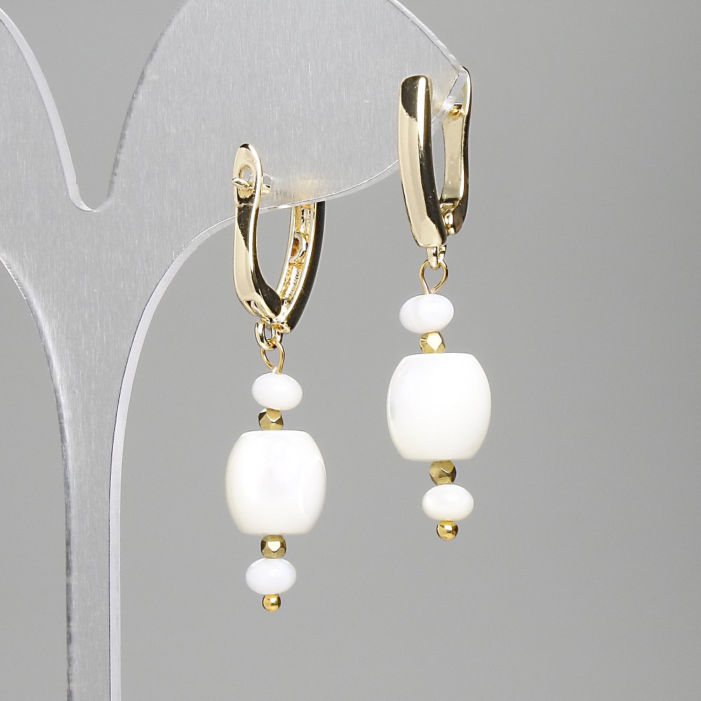 Kolczyki z masą perłową i hematytem