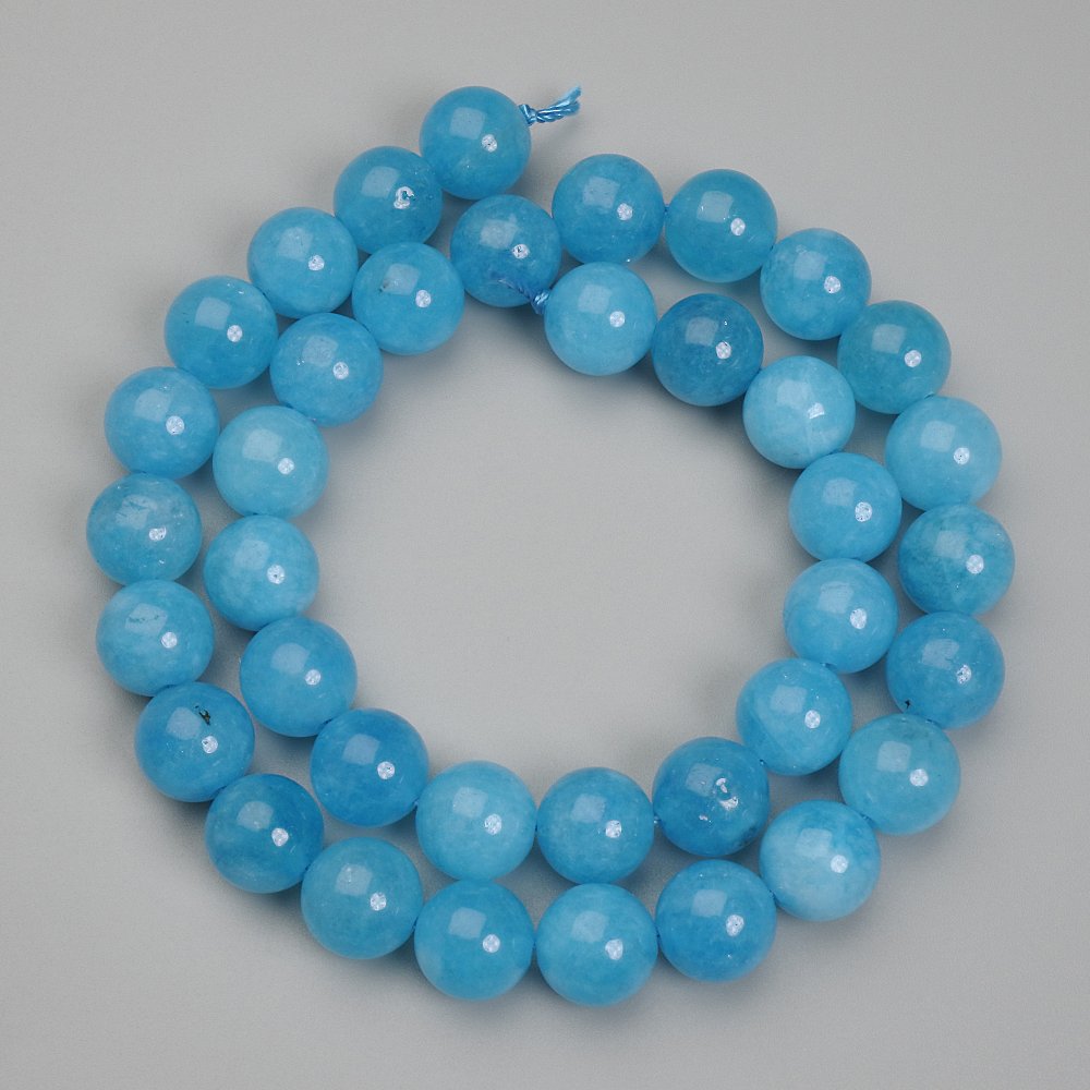 Koraliki z akwamarynu, gładkie kulki, średnica 10,5 mm, długość 38 cm, na nitce