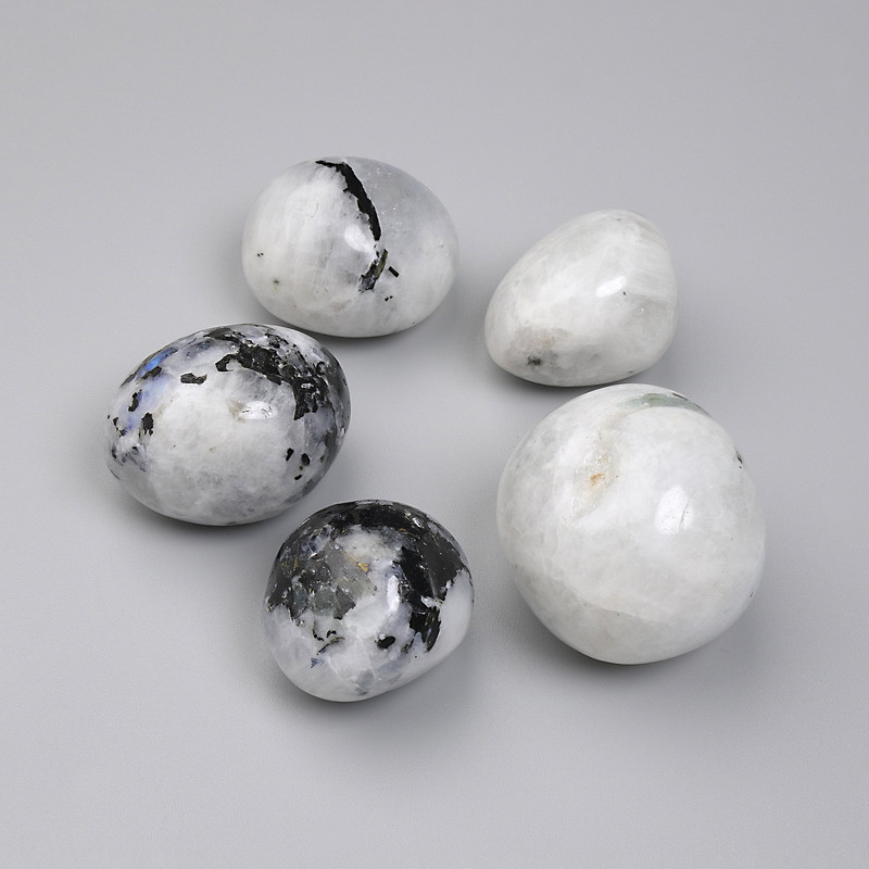 Adular naturalny kamień fasetowany, samorodki bez otworu, 29x23 mm +/- asortyment rozmiarów (na 100 g +/-)