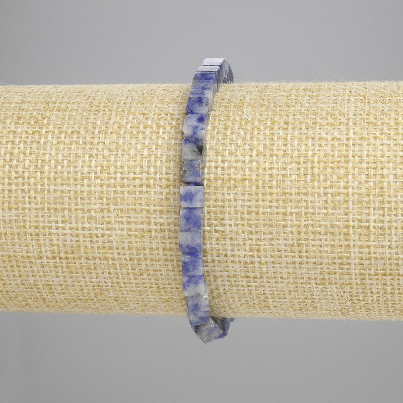 Bransoletka z sodalitu w kostkach 4,5 mm, długość 18 cm, elastyczna