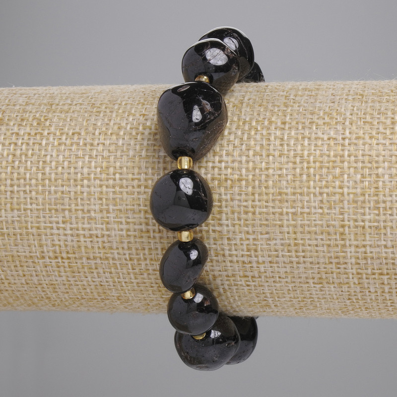 Bransoletka z granatu fasetowanego, koraliki 11–15×11–13 mm, 3 mm, długość 18 cm, na elastycznej bazie