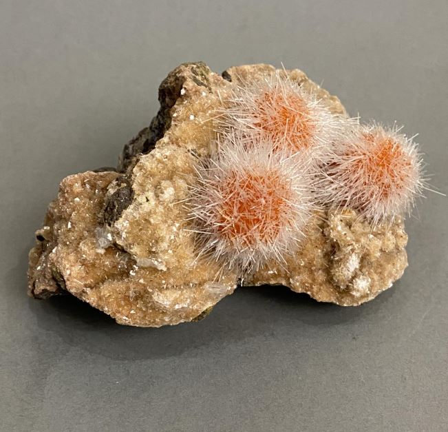 Indyjski ceolit dmuchawkowy - pamiątka 93×60×60 mm ± waga 251 g