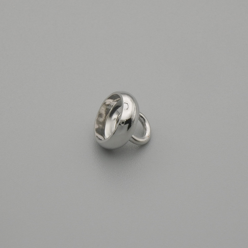 Okucie – zakończenie kapeluszkowe do koralika, kolor metalu: srebrny, średnica 8×1 mm ±, otwór około 3 mm