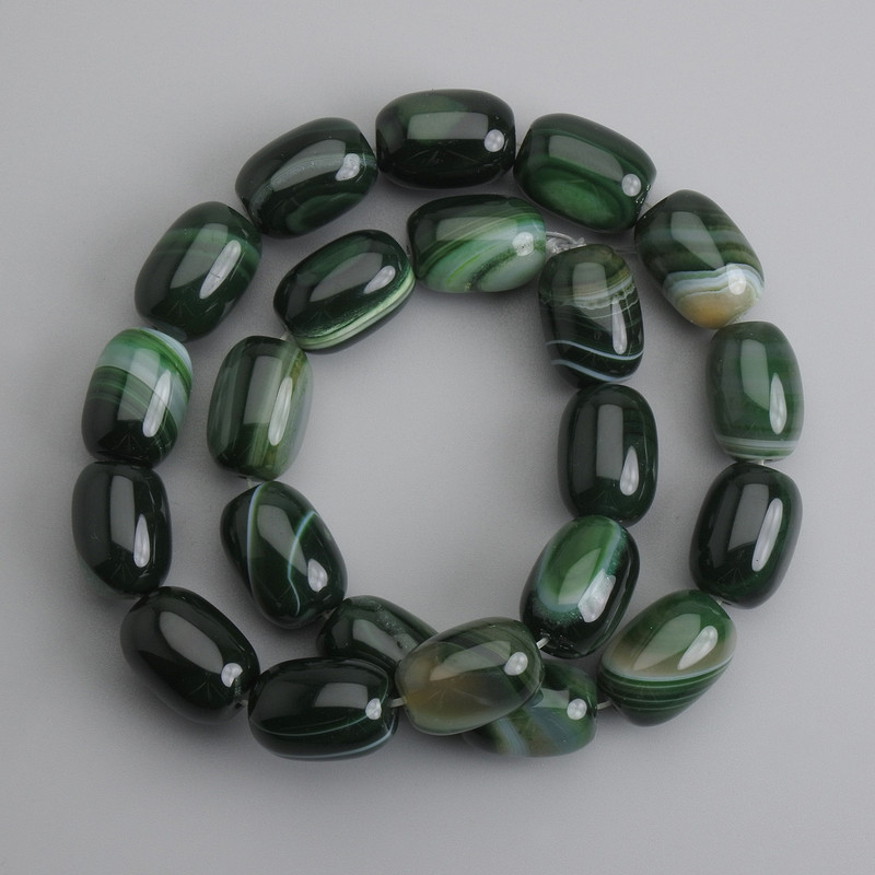 Koraliki agat barilowe, średnica 18×12 mm, 5–13 mm ±, długość 39 cm ±