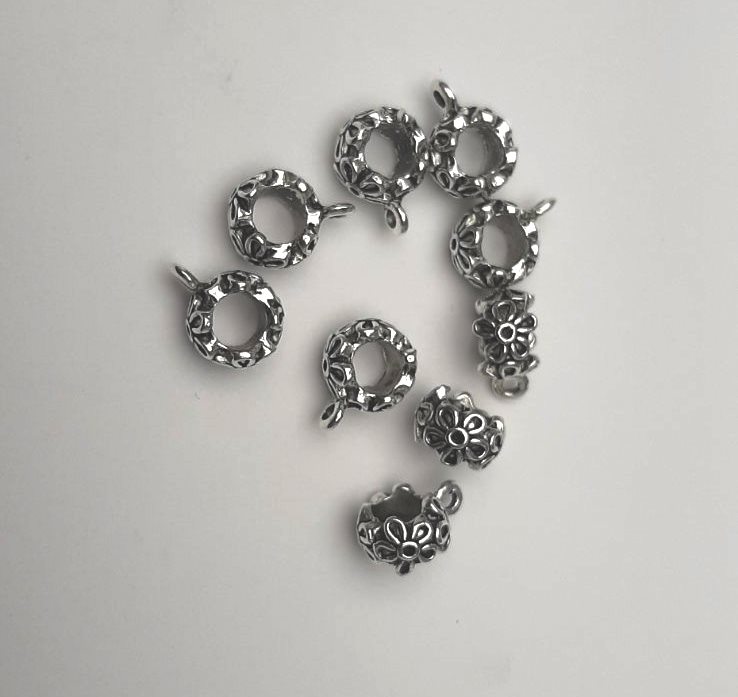 Okucie bajl utrzymujący kwiat, kolor metalu 'srebro', średnica wewnętrzna 6 mm, opakowanie 8 szt.