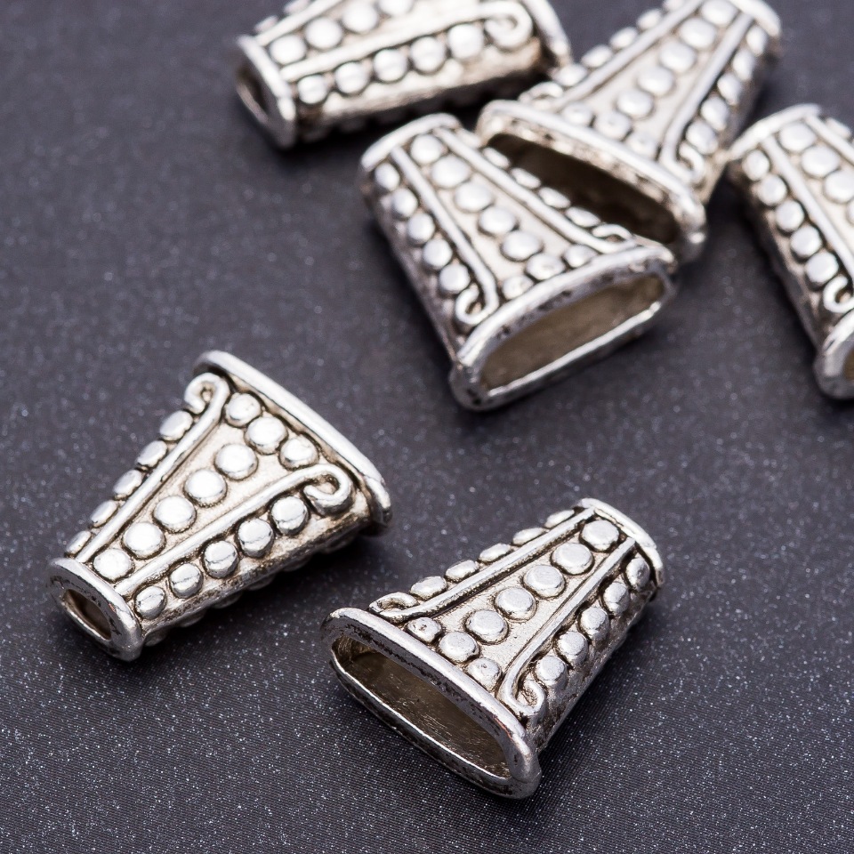 Końcówka do koralików, kolor «stare srebro», wymiary 17×18×8 mm, otwór 3×4 mm, opakowanie 20 g ± 7 szt.