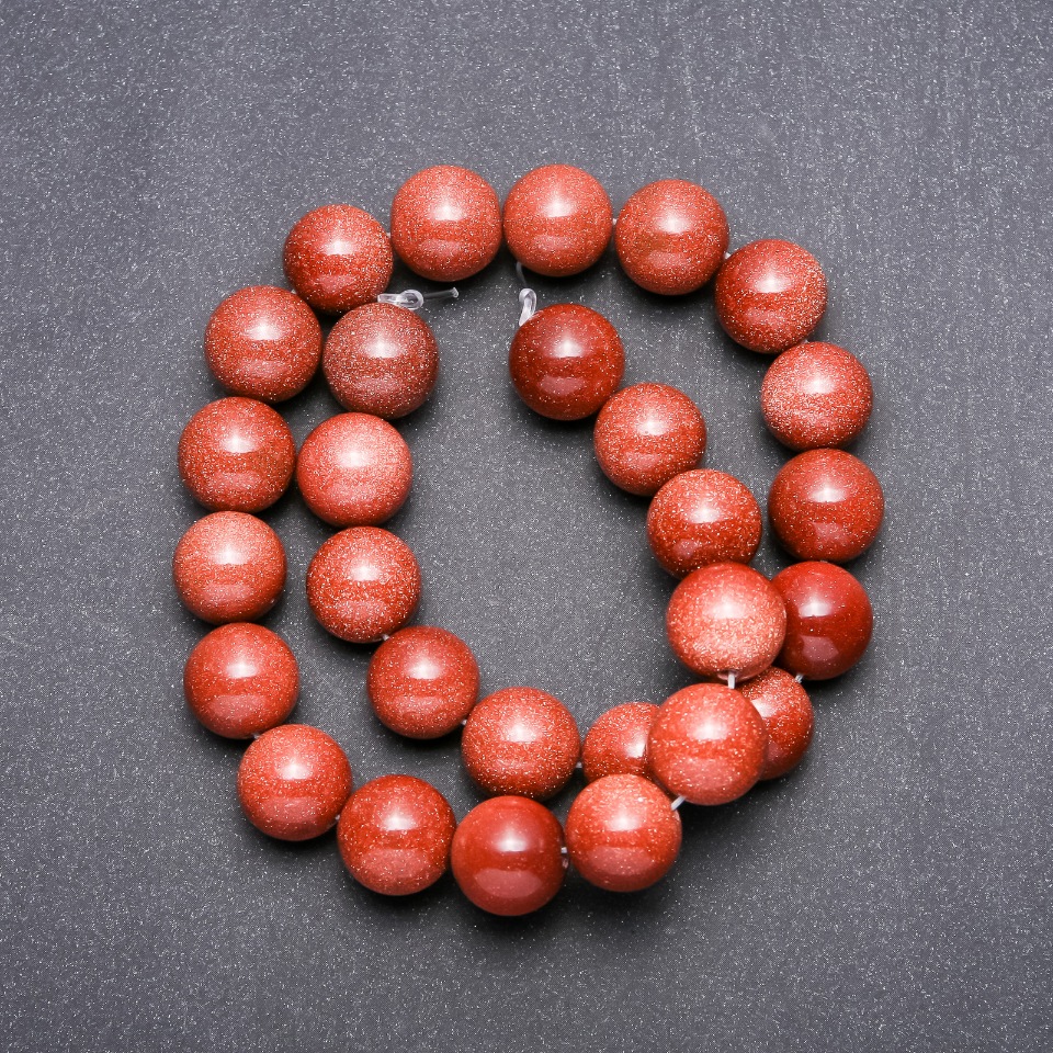 Koraliki awenturynowe „złoty piasek” na nitce, kuleczki, średnica 14 mm, długość 38 cm