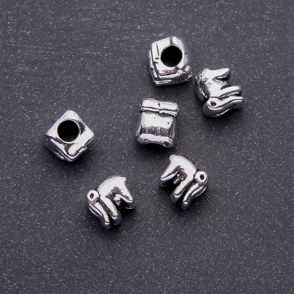 Koralik-wstawka Słoń Pandora, średnica 11x10 mm, średnica otworu 5 mm, opakowanie 20 g +/- 6 sztuk
