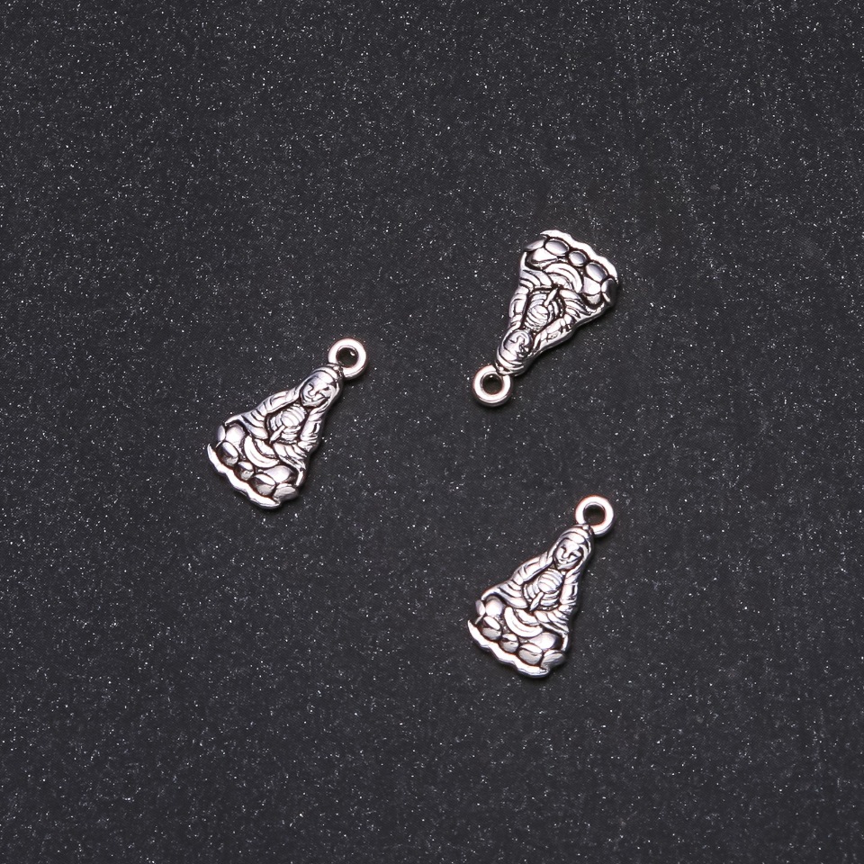 Okucia do biżuterii – zawieszka Mędrzec 17×9 mm opakowanie 20 g ± 20 szt.