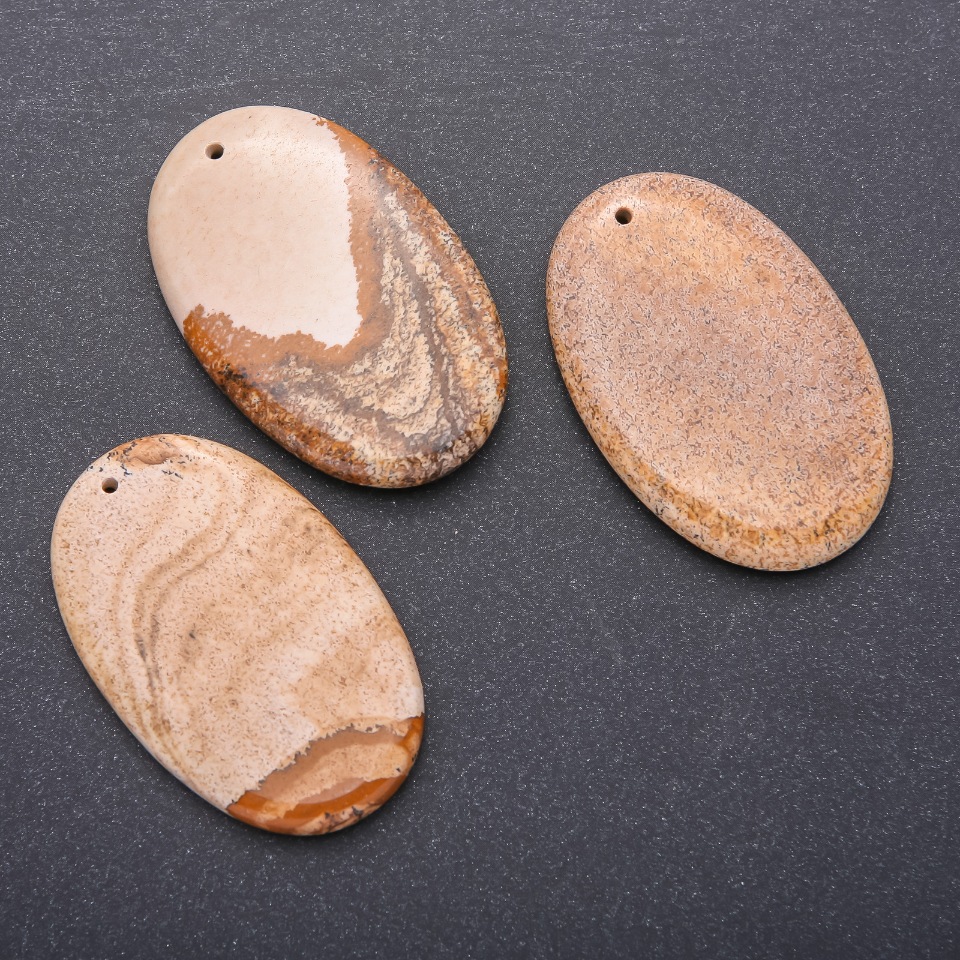 Wisiorek z pejzażowego jaspisu owalny 35×55 mm