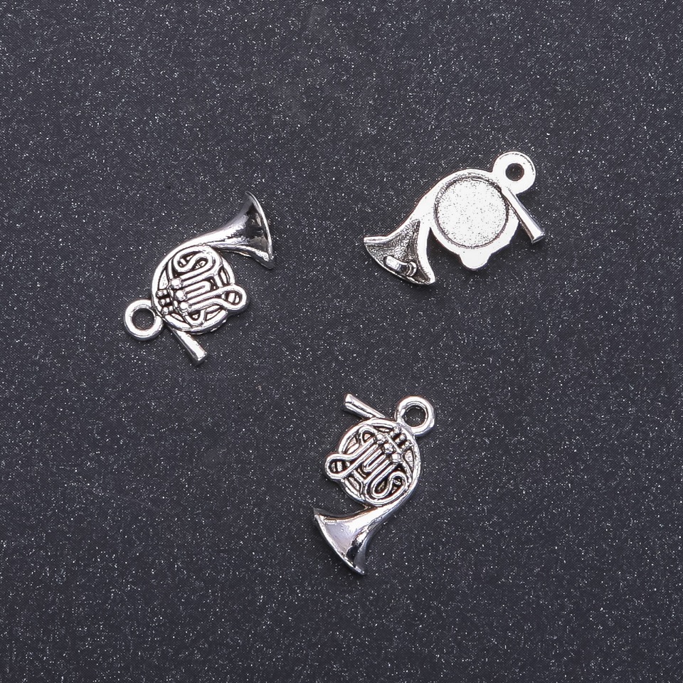 Zawieszka jubilerska 'Rura Waltornia', średnica 16 mm, długość 12 mm, średnica 1,8 mm, opakowanie 20 g, 26 szt. (+ -)