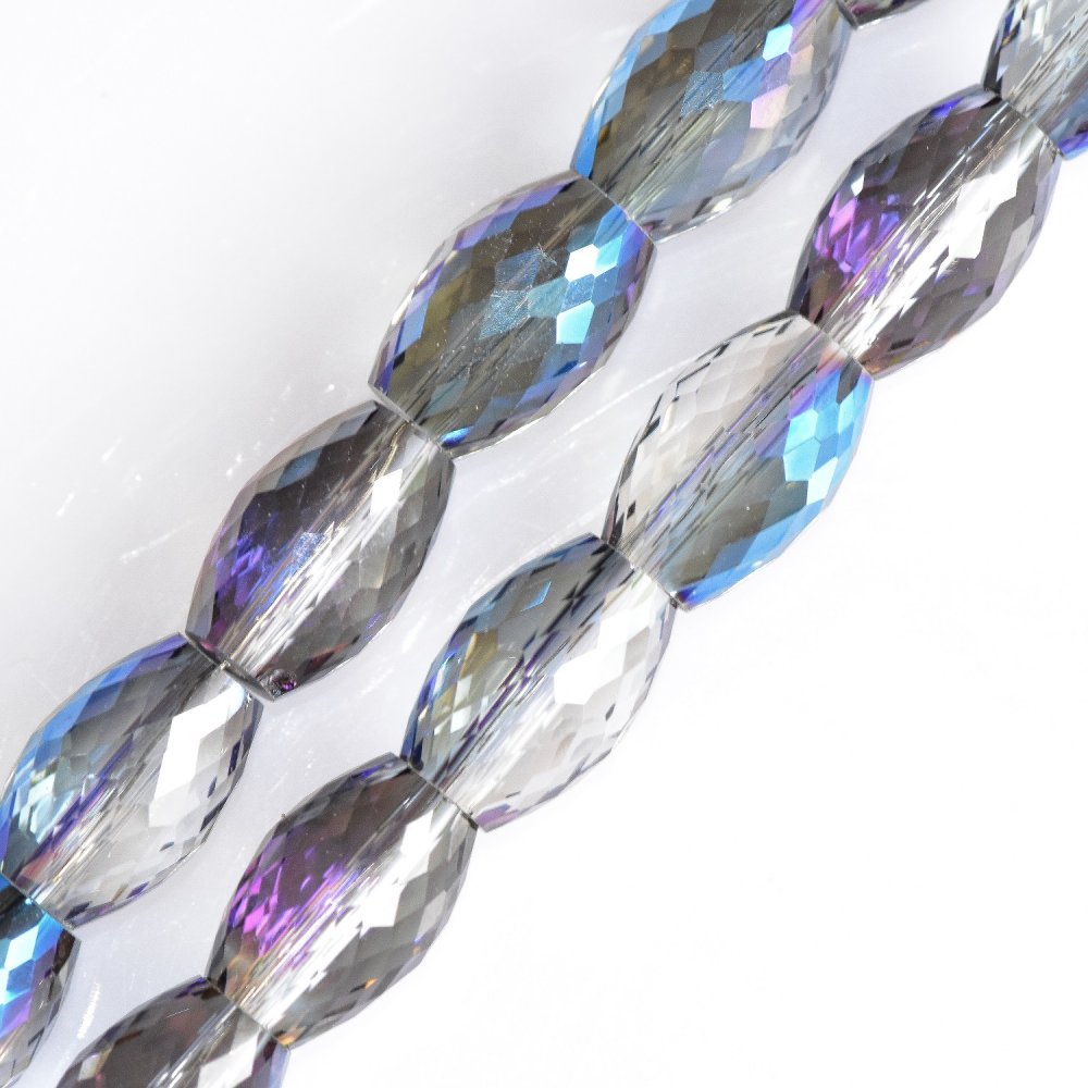 Koraliki kryształowe fasetowane w kolorze błękitu, średnica 8×12 mm, długość nici 70 cm