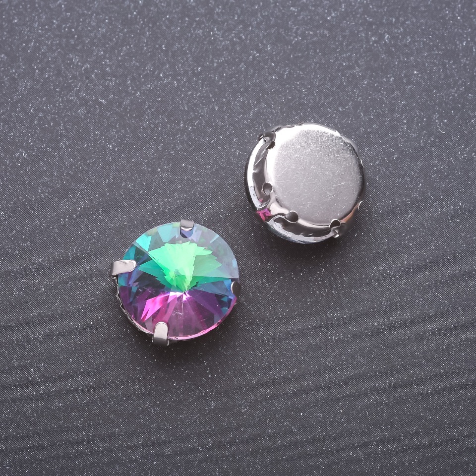 Cena za opakowanie / 10 szt. Szyty kryształ Rivoli w czapie, okrągły 13 mm malinowo-zielony