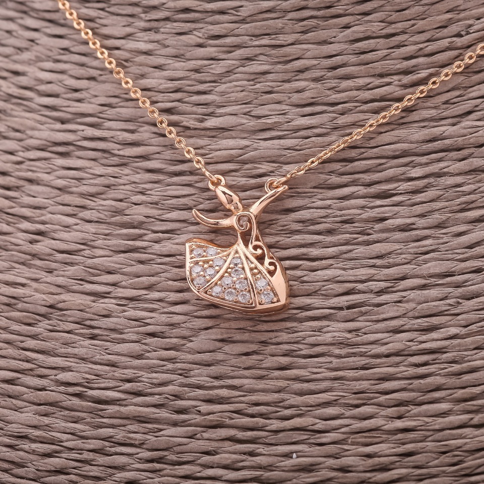 Łańcuszek Xuping z zawieszką «Tancerka», 13×18 mm, splot ankierowy, grubość 1,4 mm, długość 44–48 cm, pozłacany