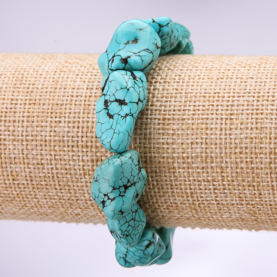 Bransoletka „Turkus” (howlit) fasetowana, średnica 15–20 mm, długość 18 cm na elastycznej gumce