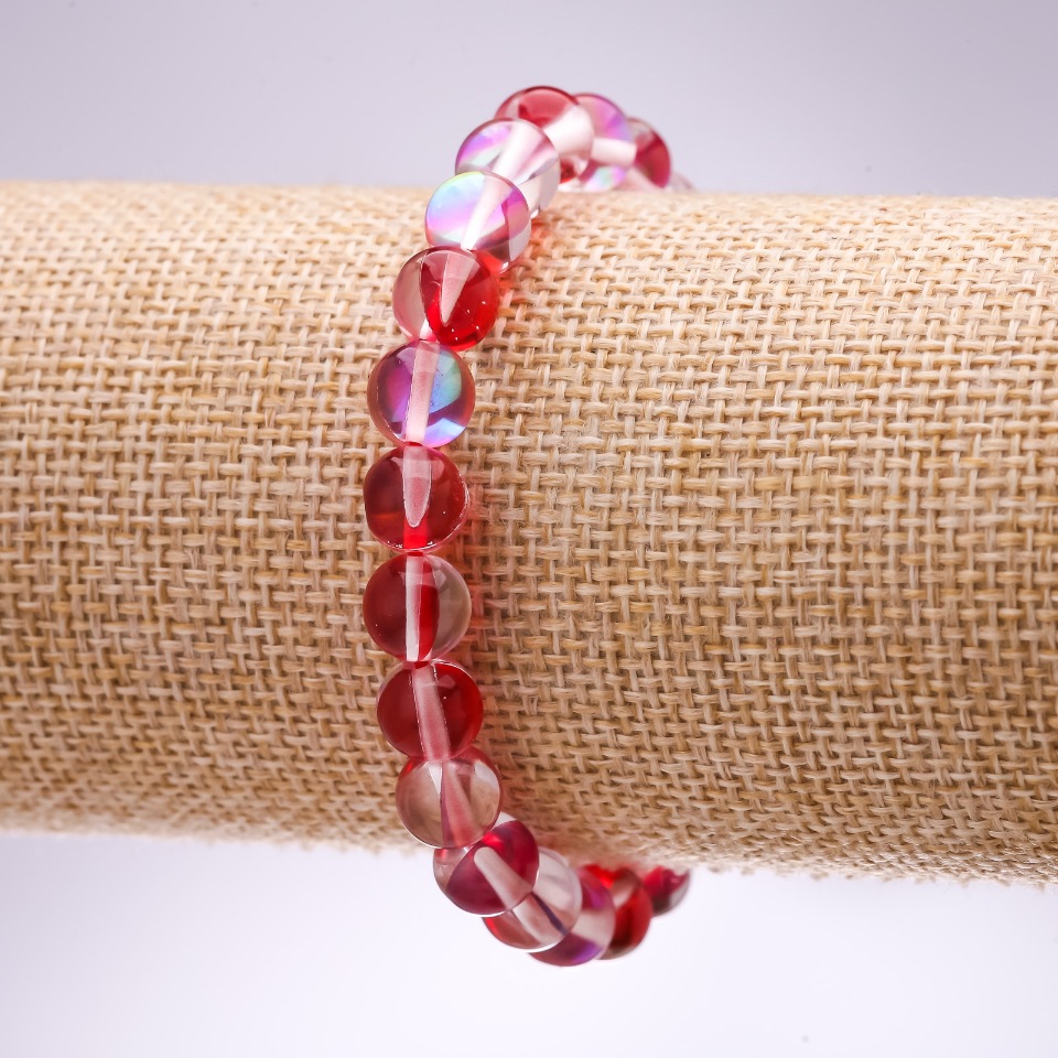 Bransoletka z opalowego szkła – czerwone gładkie kulki, średnica 8 mm, długość 18 cm, na gumce