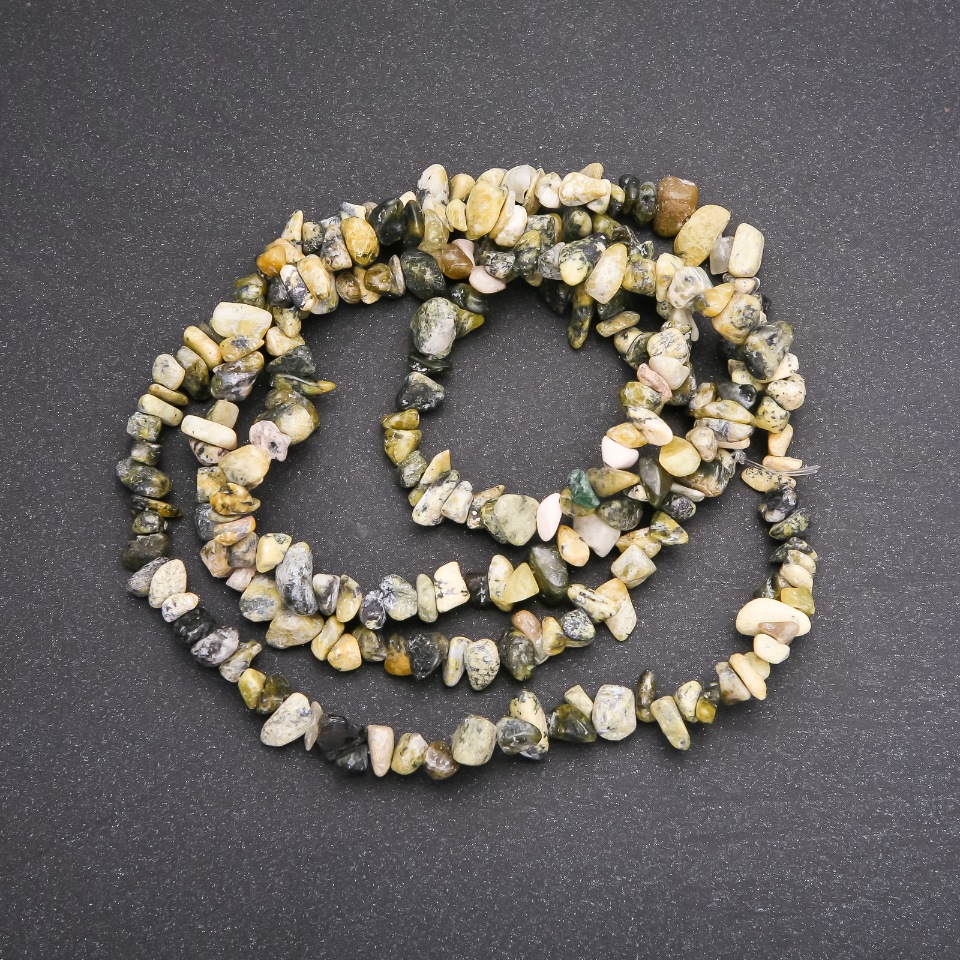 Surowiec serpentyna – drobne kawałki, średnica 6 mm, długość 80 cm