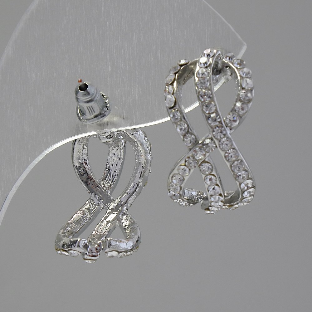 Kolczyki sztyfty „Nieskończoność”, białe kryształy, metal w kolorze srebra, 2 cm