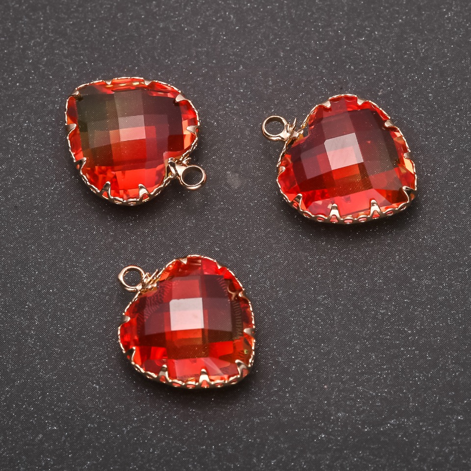 Wisiorek «Serce» kolor pomarańczowo-żółty, złota oprawa 16×20 mm