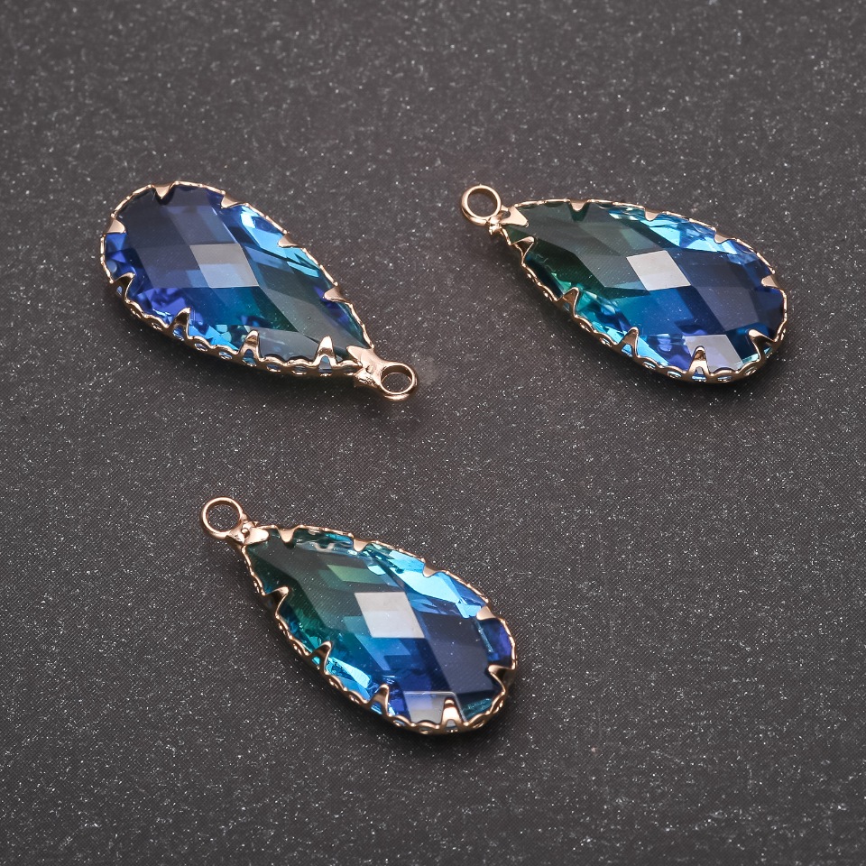 Wisiorek „Kropla” w żółto-niebieskim kolorze, złota oprawa 10×24 mm