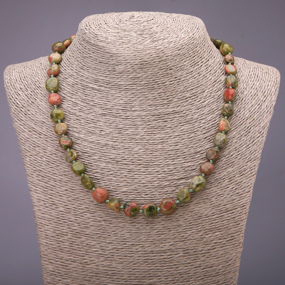 Naszyjnik z naturalnego kamienia heliotropu, galetowany, średnica 8×10 mm (±), długość 48 cm