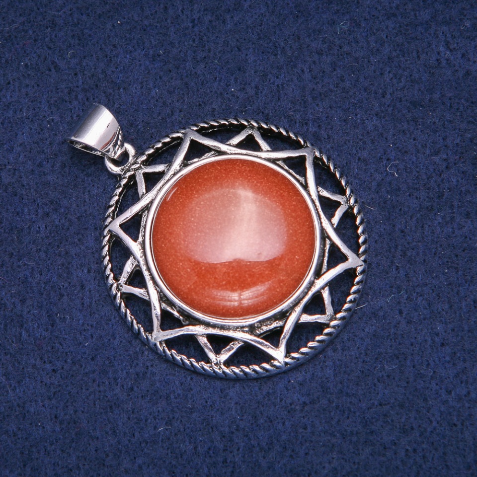 Wisiorek z awenturynem 'Złoty Piasek' w oprawie w stylu retro 40×46 mm