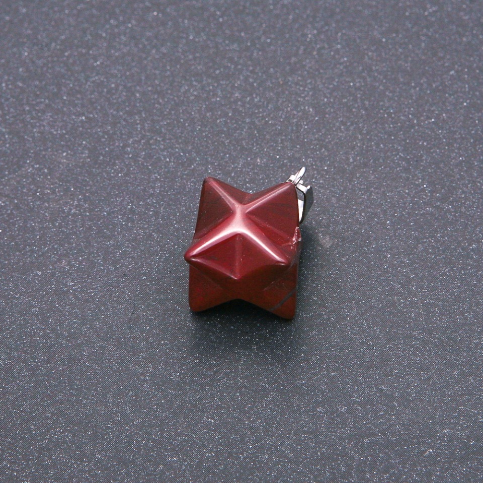 Wisiorek Merkaba z czerwonego jaspisu 10×10 mm