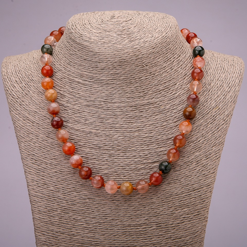 Naszyjnik z naturalnego kamienia kwarcu rutylowego — Asortyment gładkich kulek, średnica ok. 10 mm, długość 45 cm