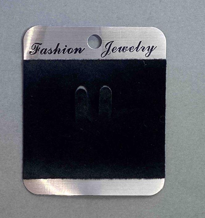 Planszetka pod broszkę z czarnym aksamitem 7×6 cm, czarny plastik, 100 szt.