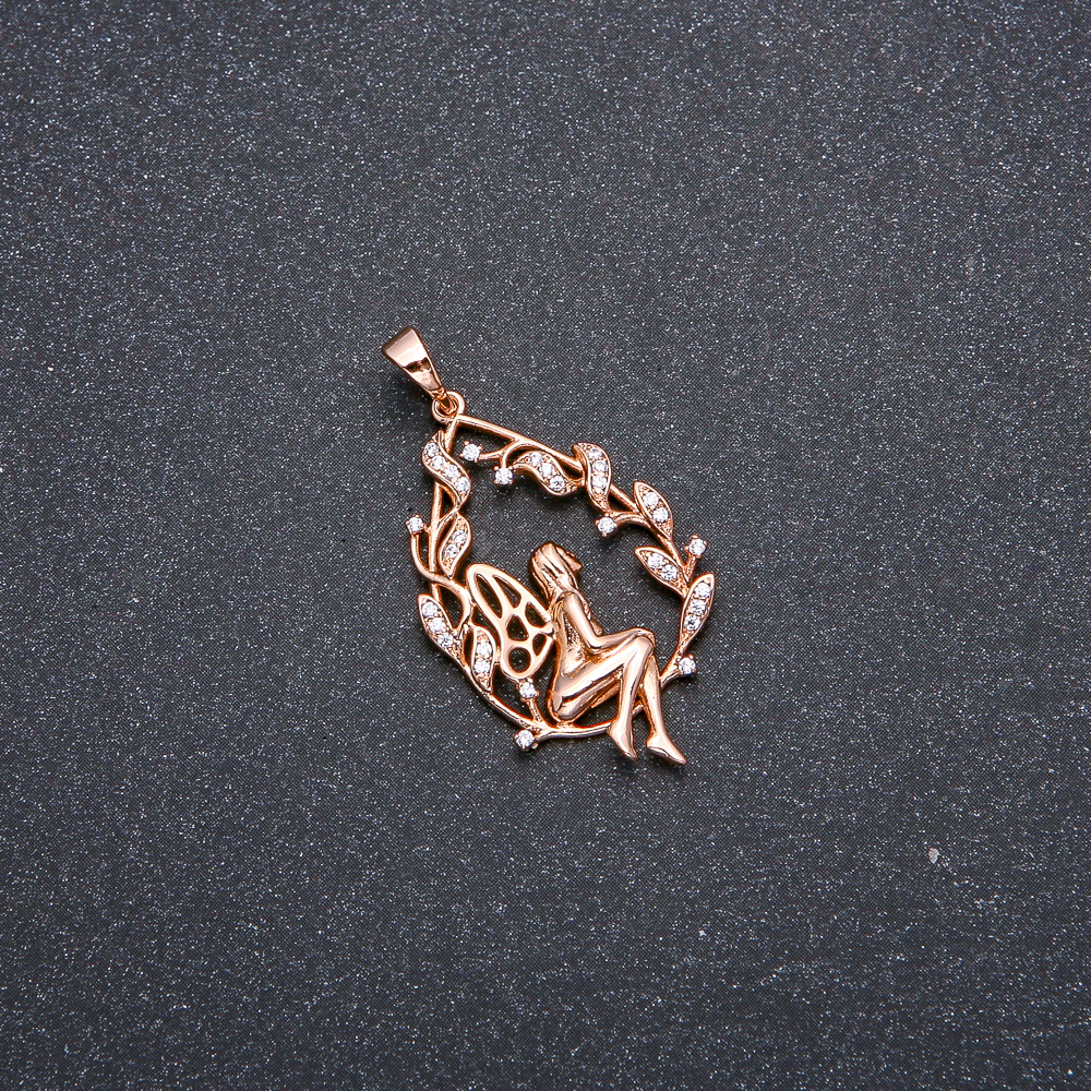 Wisiorek Xuping pozłacany 18k z białymi kryształami 37x31x20 mm +