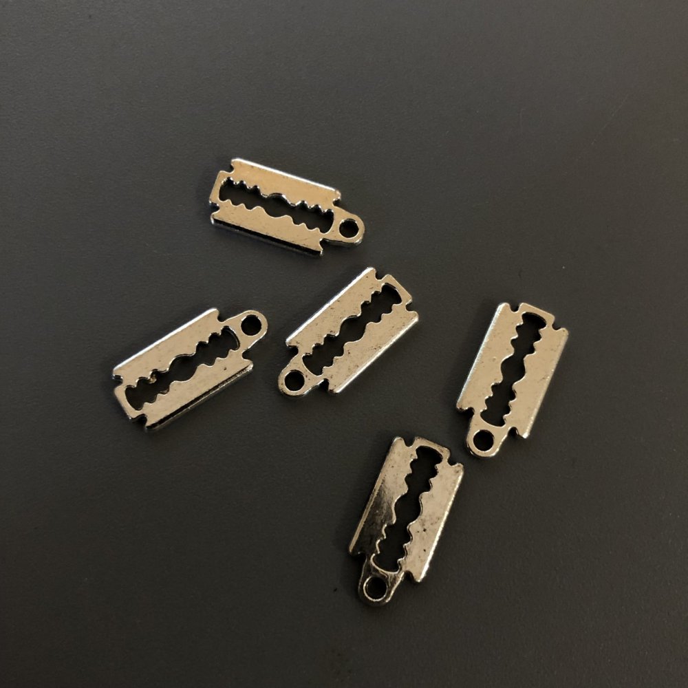 Zawieszka do biżuterii «Ostrze» 15x7 mm – 25 szt.